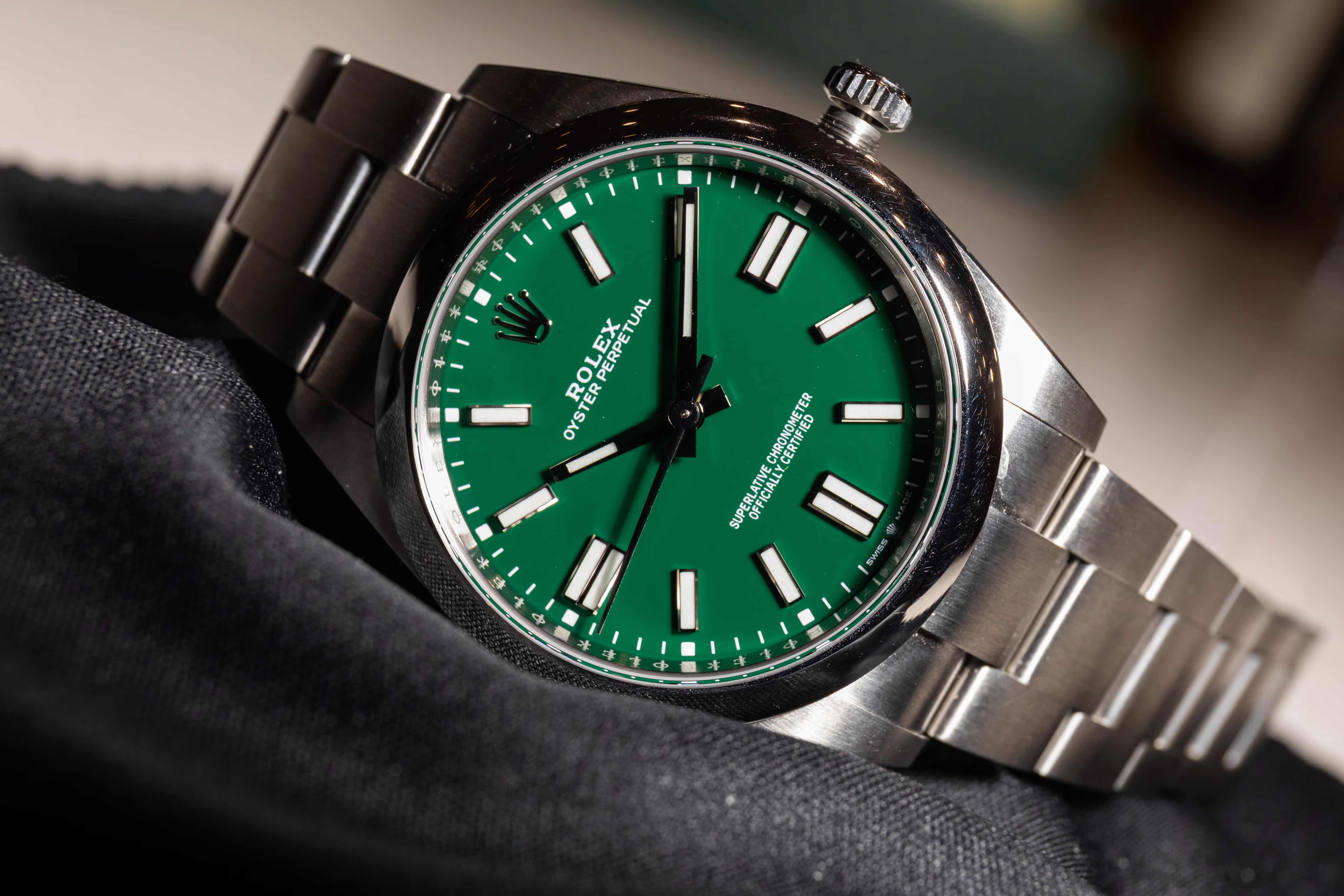 Luxury watches display